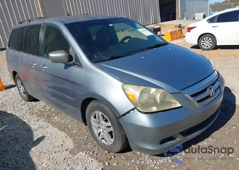 2006 Honda Odyssey Ex z USA, uszkodzony, nr VIN 5FNRL38406B112038